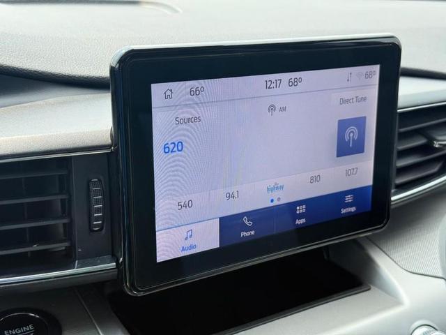 Photo of 2022 Blue Metallic Ford Explorer