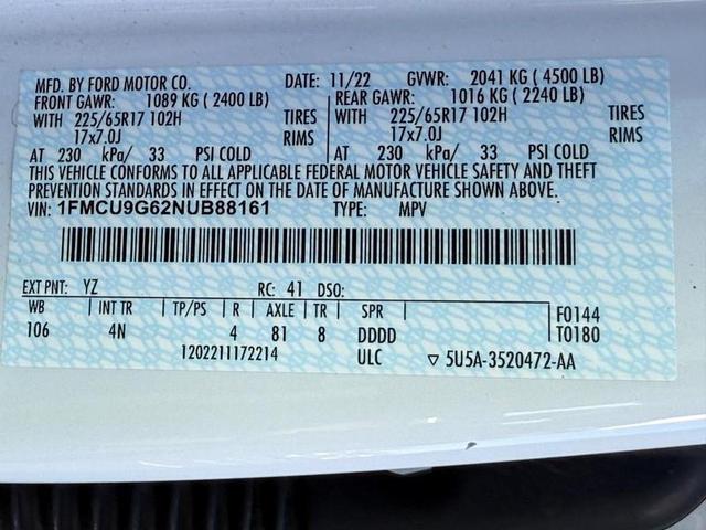 Photo of 2022 Oxford White Ford Escape