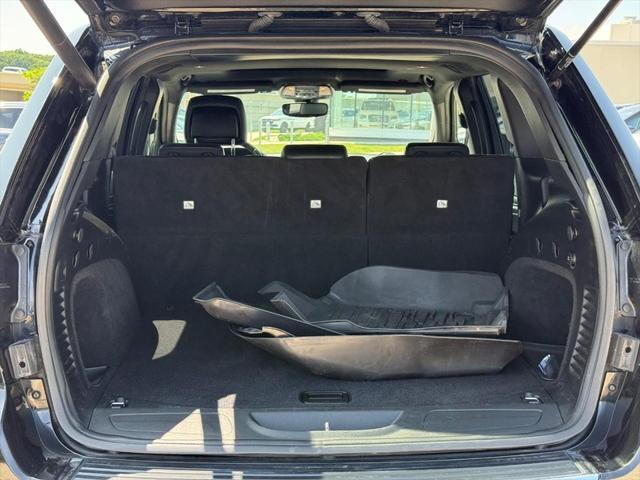 Photo of 2020 Diamond Black Crystal Pearlcoat Jeep Grand Cherokee