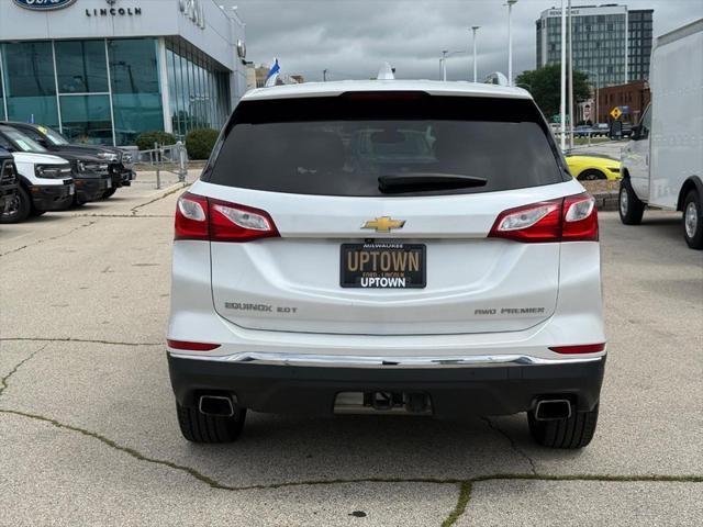 Photo of 2019 Iridescent Pearl Tricoat Chevrolet Equinox