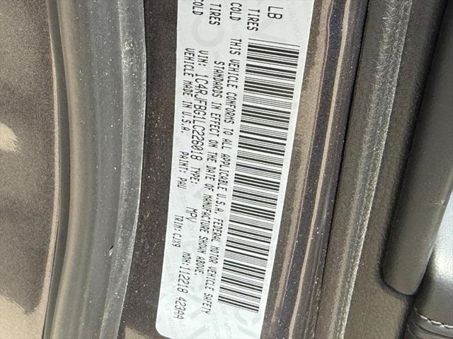 Photo of 2020 Granite Crystal Metallic Clearcoat Jeep Grand Cherokee