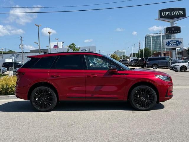 Photo of 2025 Red Carpet Metallic Tinted Clearcoat Lincoln Corsair
