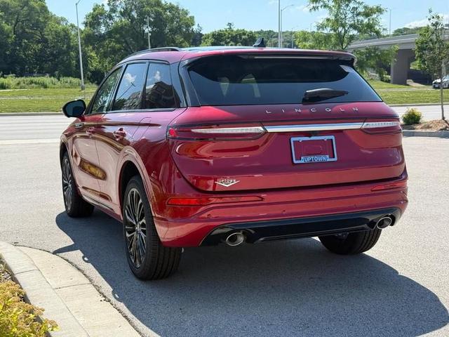 Photo of 2025 Red Carpet Metallic Tinted Clearcoat Lincoln Corsair