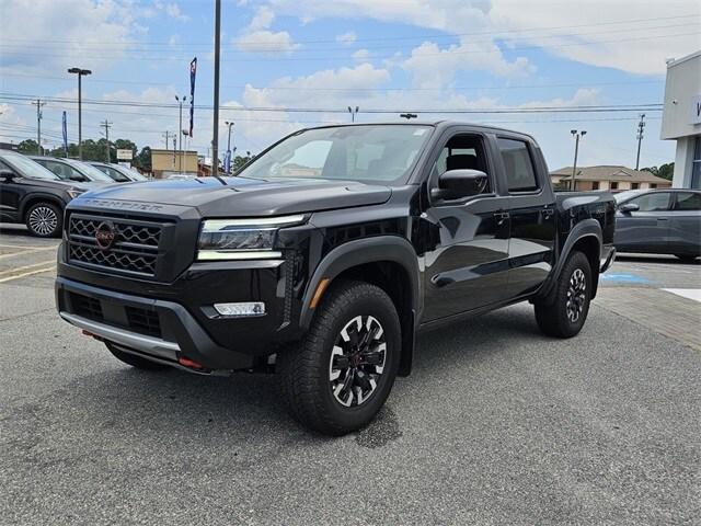 Photo of 2024 Black Nissan Frontier