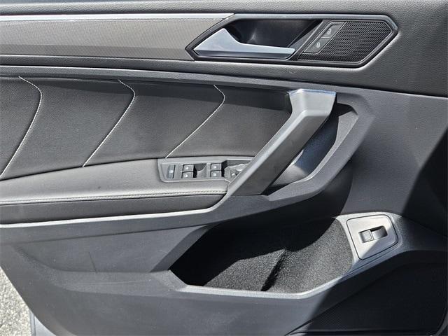 Photo of 2022 Pyrite Silver Metallic Volkswagen Tiguan