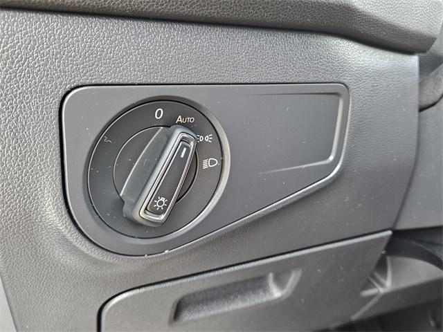Photo of 2022 Pyrite Silver Metallic Volkswagen Tiguan