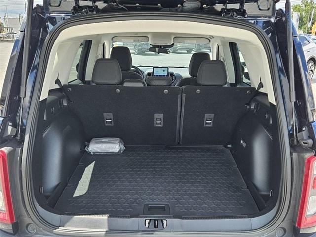 Photo of 2022 Alto Blue Metallic Tinted Clearcoat Ford Bronco Sport