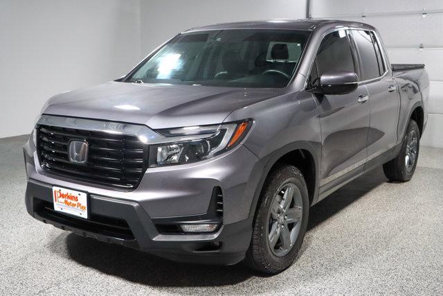Photo of 2023 Gray Honda Ridgeline