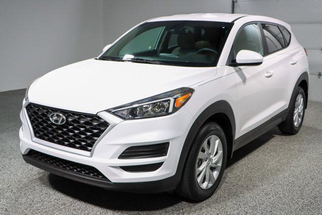 Photo of 2020 White Hyundai TUCSON