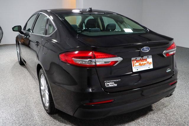 Photo of 2019 Agate Black Ford Fusion