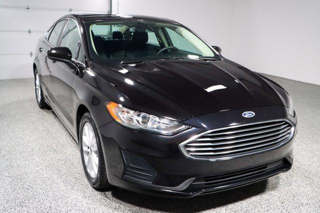 Photo of 2019 Agate Black Ford Fusion