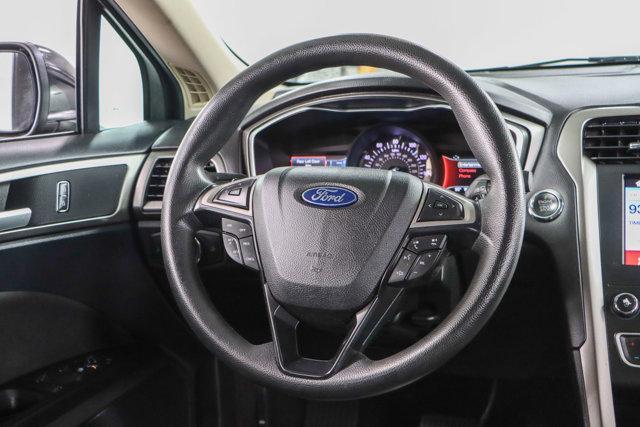 Photo of 2019 Agate Black Ford Fusion