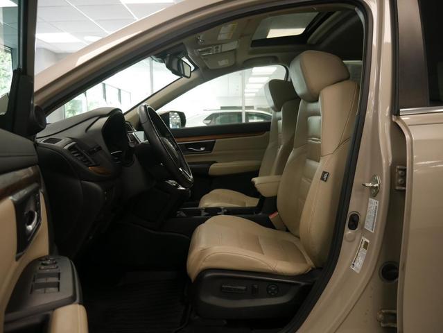 Photo of 2018 Sandstorm Metallic Honda CR-V