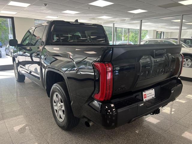 Photo of 2022 Midnight Black Metallic Toyota Tundra