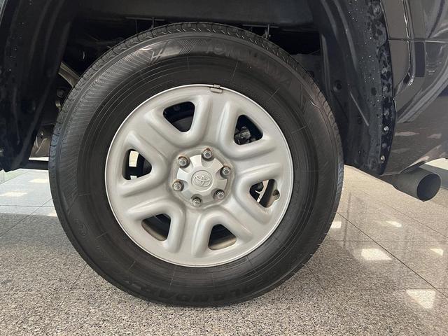 Photo of 2022 Midnight Black Metallic Toyota Tundra