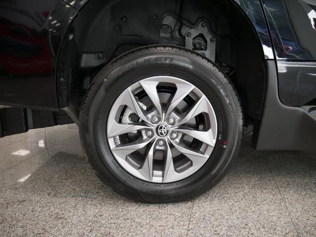 Photo of 2025 Midnight Black Metallic Toyota Sienna