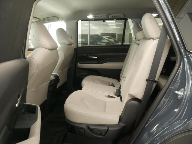 Photo of 2024 Storm Cloud Toyota Grand Highlander