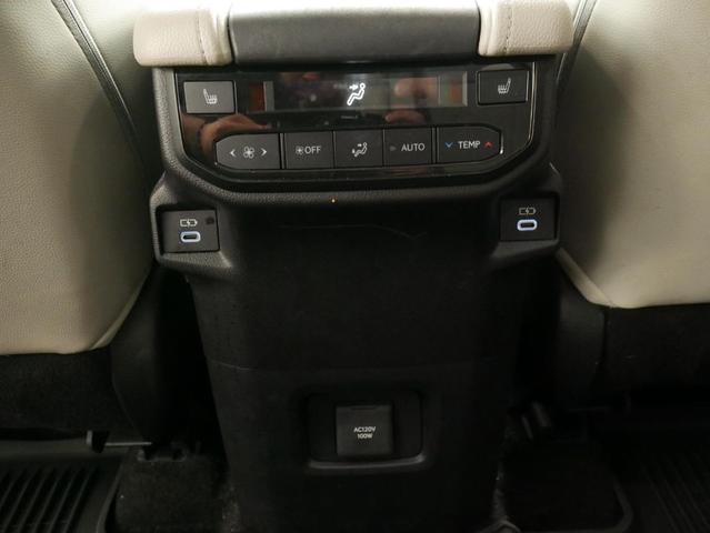 Photo of 2024 Storm Cloud Toyota Grand Highlander