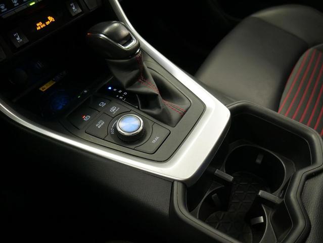 Photo of 2023 Magnetic Gray Metallic/Midnight Black Metallic Toyota RAV4 Prime