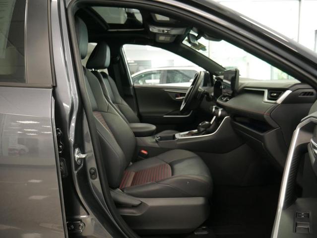 Photo of 2023 Magnetic Gray Metallic/Midnight Black Metallic Toyota RAV4 Prime