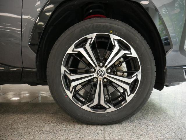Photo of 2023 Magnetic Gray Metallic/Midnight Black Metallic Toyota RAV4 Prime