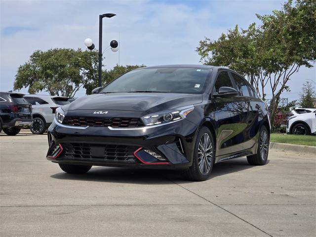 Photo of 2024 Aurora Black Pearl Kia Forte
