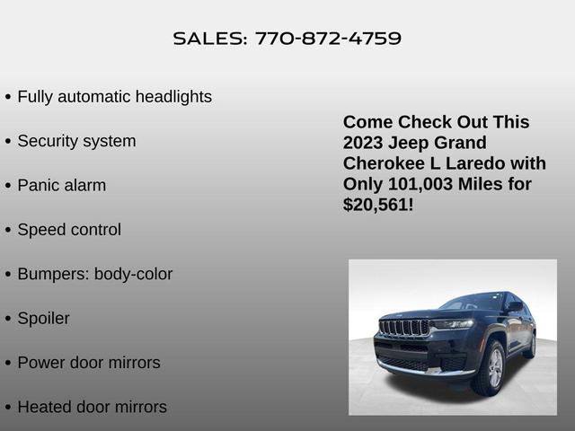 Photo of 2023 Diamond Black Crystal Pearlcoat Jeep Grand Cherokee L