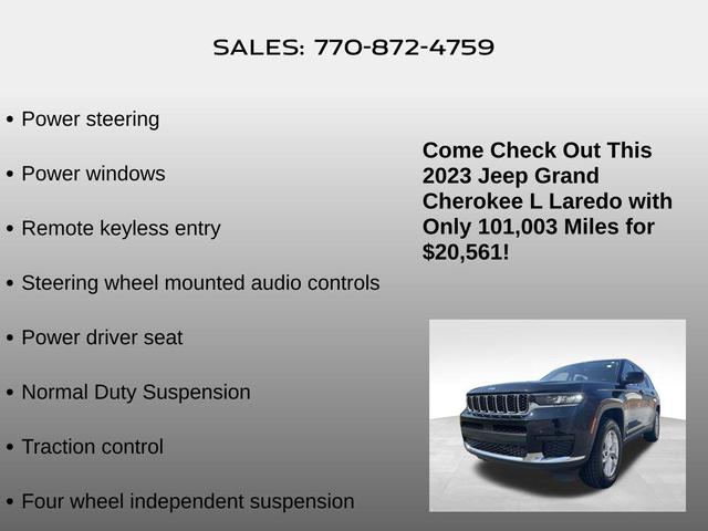 Photo of 2023 Diamond Black Crystal Pearlcoat Jeep Grand Cherokee L