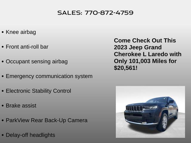 Photo of 2023 Diamond Black Crystal Pearlcoat Jeep Grand Cherokee L