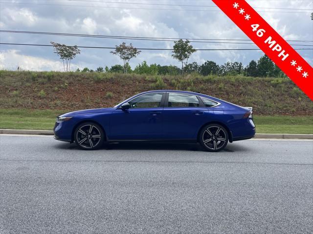 Photo of 2024 Still Night Pearl Honda Accord Hybrid