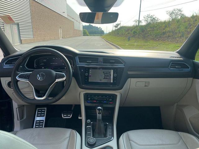Photo of 2023 Atlantic Blue Metallic Volkswagen Tiguan