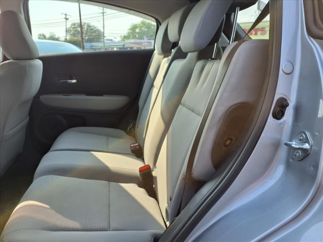 Photo of 2022 Platinum White Pearl Honda HR-V
