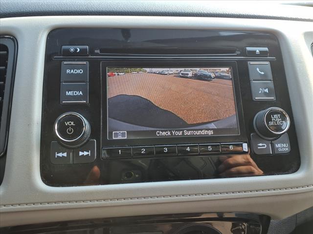 Photo of 2022 Platinum White Pearl Honda HR-V