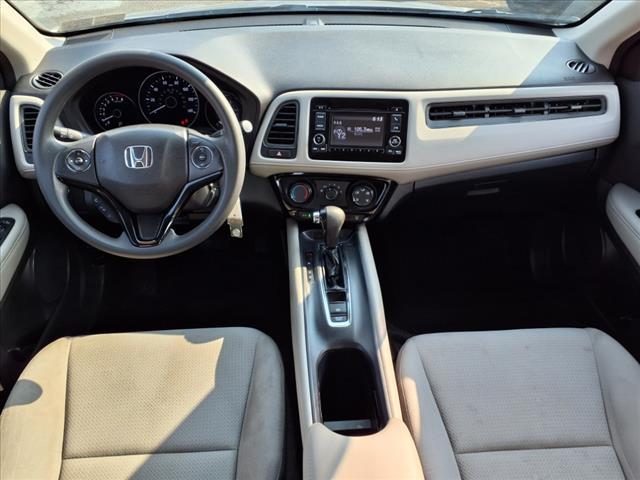 Photo of 2022 Platinum White Pearl Honda HR-V