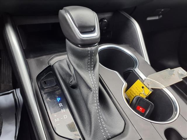 Photo of 2022 Grey Toyota Highlander
