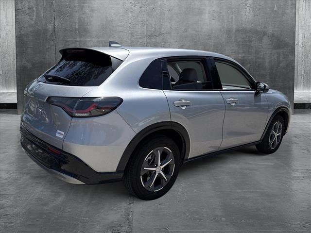 Photo of 2024 Lunar Silver Metallic Honda HR-V