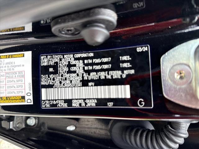 Photo of 2024 Midnight Black Metallic Toyota 4Runner