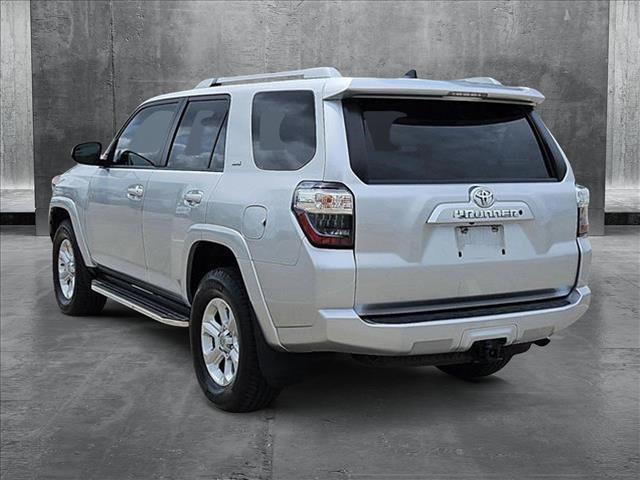 Photo of 2018 Classic Silver Metallic Toyota 4Runner