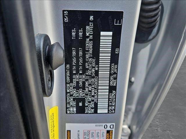 Photo of 2018 Classic Silver Metallic Toyota 4Runner