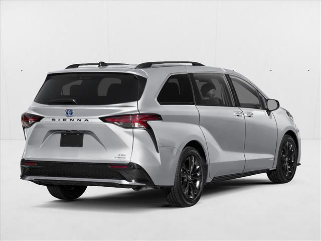 Photo of 2025 Celestial Silver Metallic Toyota Sienna