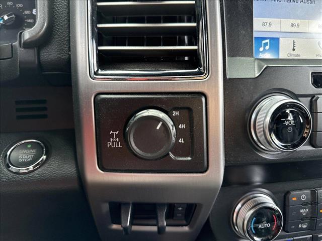 Photo of 2019 Agate Black Metallic Ford F-250