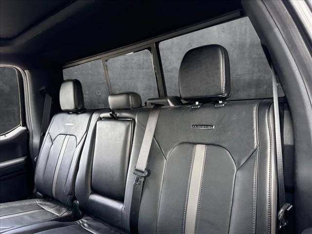 Photo of 2019 Agate Black Metallic Ford F-250