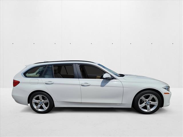 Photo of 2015 Alpine White BMW 328