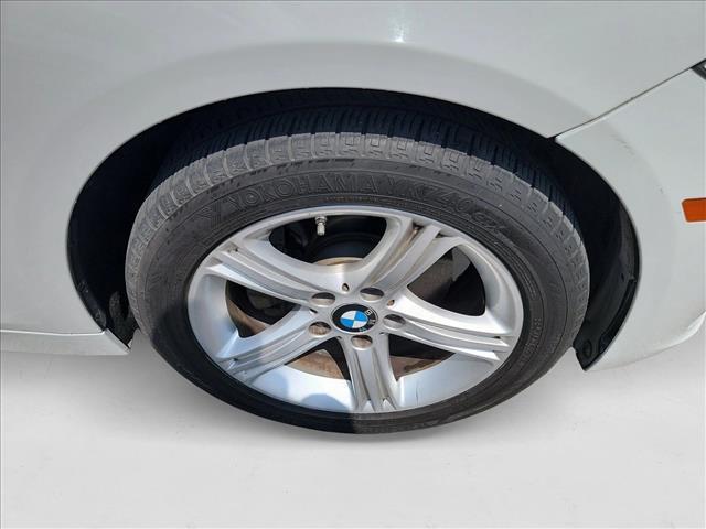 Photo of 2015 Alpine White BMW 328