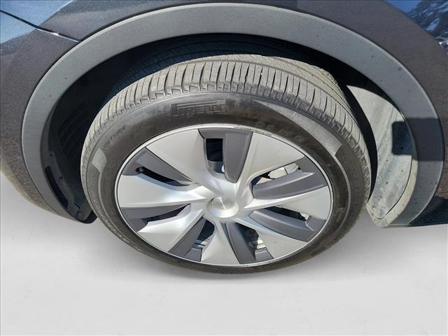 Photo of 2024 Deep Blue Metallic Tesla Model Y