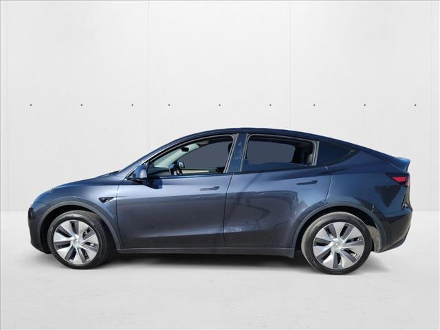Photo of 2024 Deep Blue Metallic Tesla Model Y