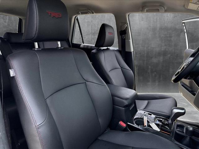 Photo of 2022 White Toyota 4Runner