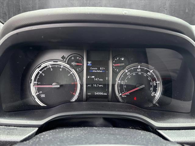 Photo of 2022 White Toyota 4Runner