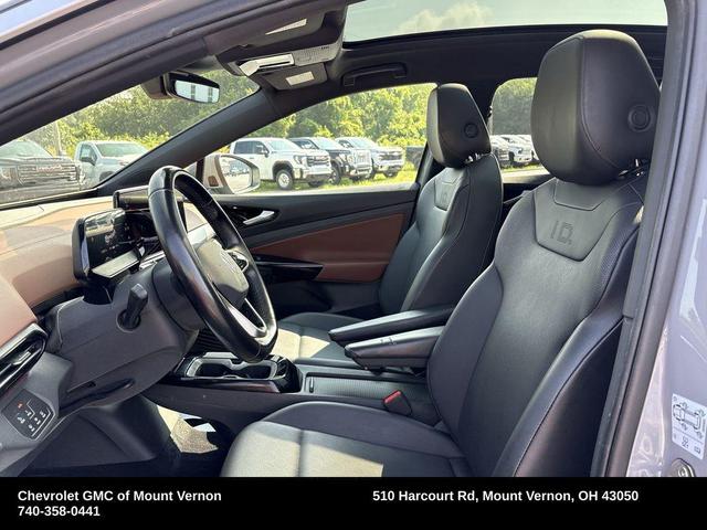 Photo of 2022 Moonstone Gray Volkswagen ID.4