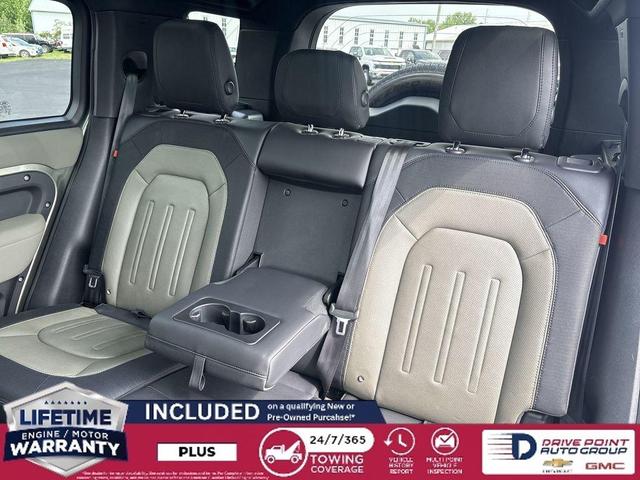 Photo of 2022 Pangea Green Land Rover Defender